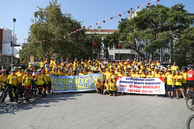 Burhaniye Bisiklet Festivali Yoğun Katılımla Başladı