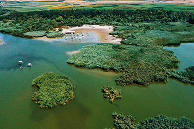 BIRD PARADISE NATIONAL PARK